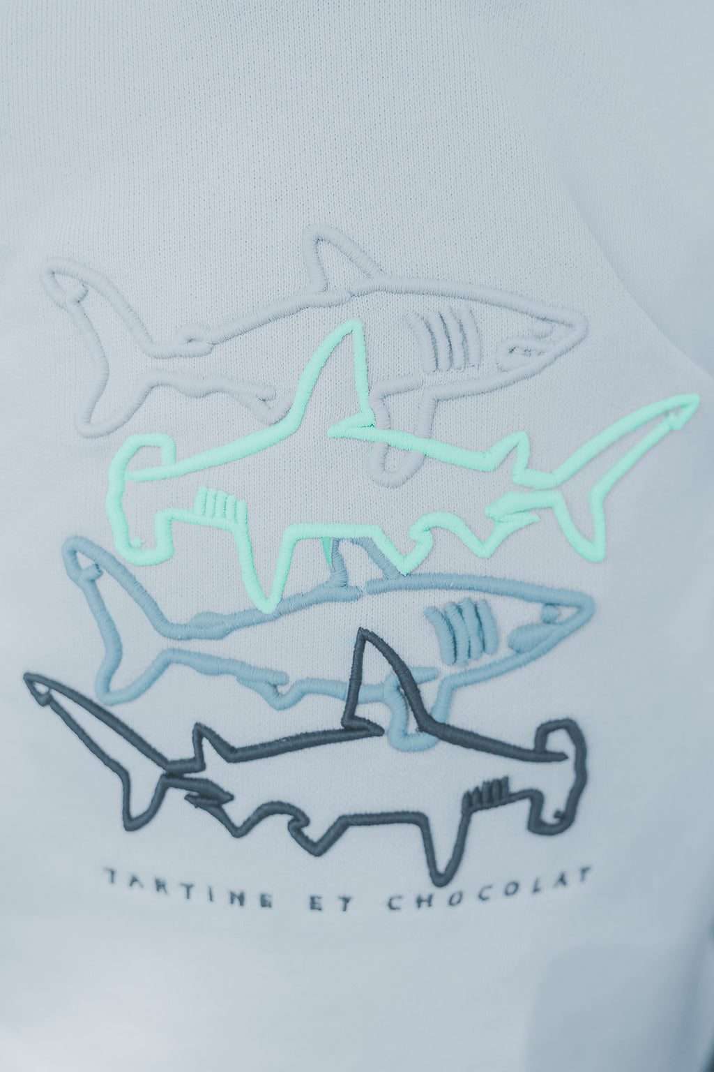 Sudadera - Azul lavado Ilustración tiburones