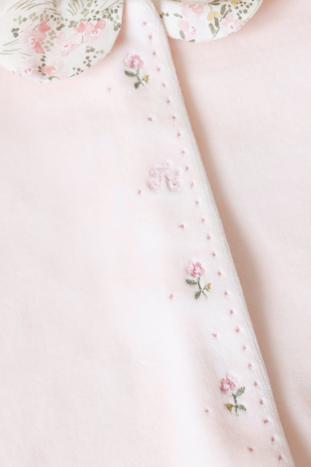 Pajamas - Velvet Pale pink Print flowery jardin hivernal