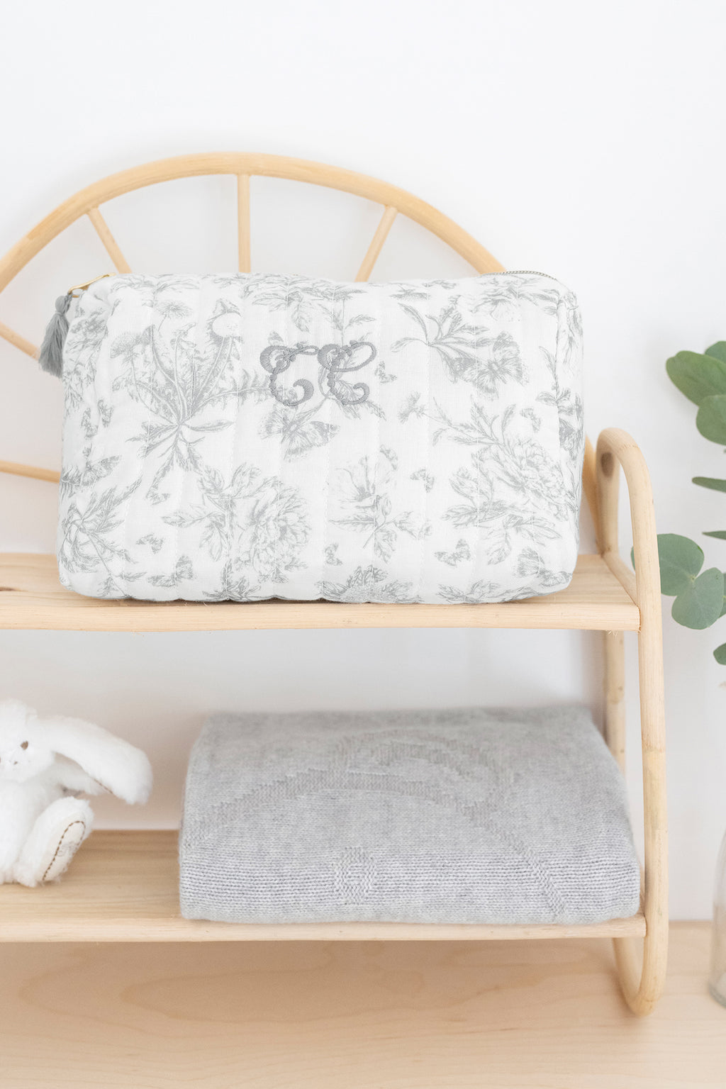 Toiletry bag - Print inspiration toile de jouy Grey