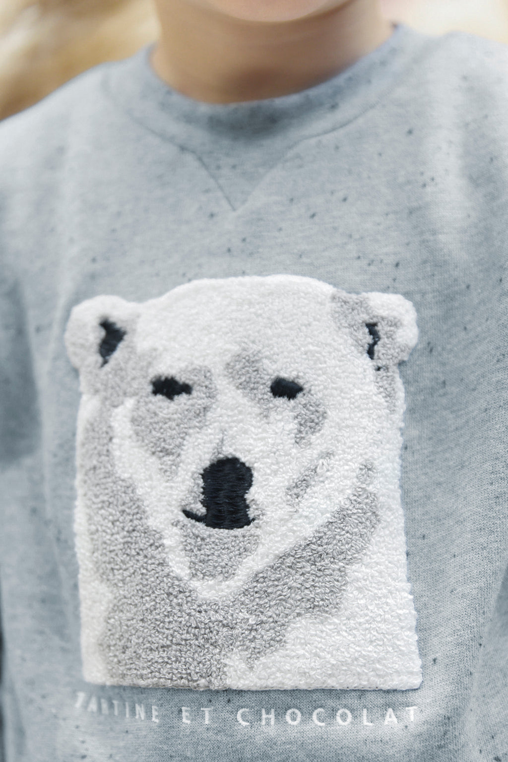 Sweatshirt - Blau Illustration Eisbär