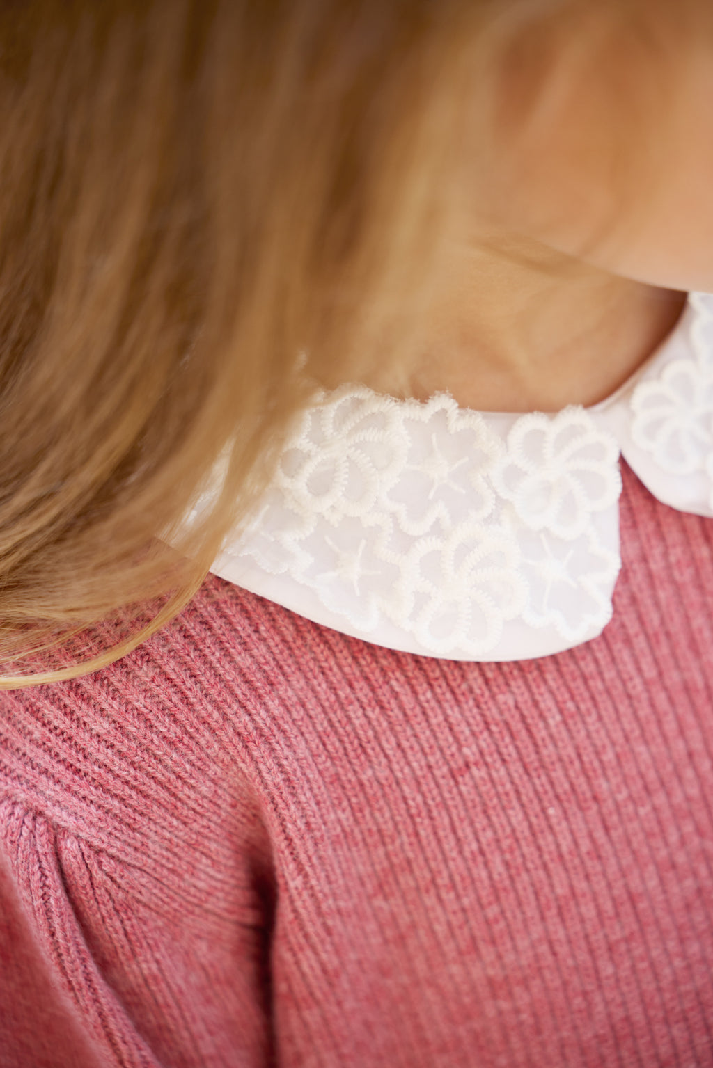 Sweater - Pink Collar braid Embrodery