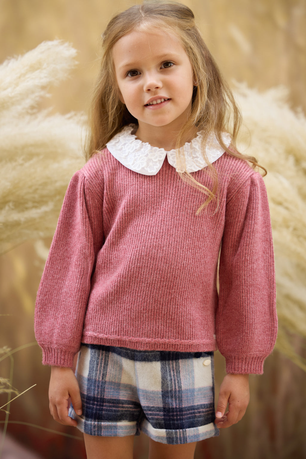 Sweater - Pink Collar braid Embrodery