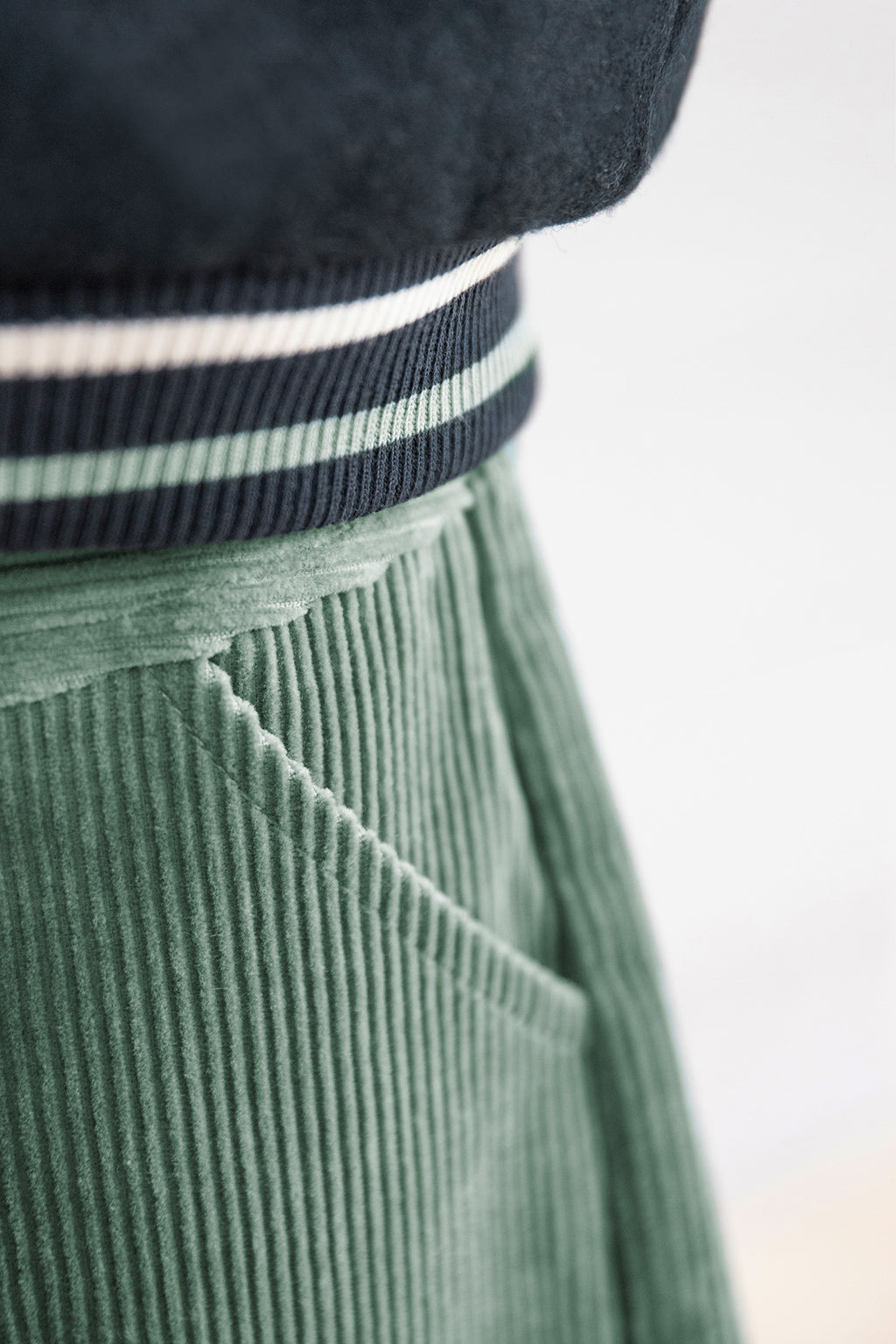 Pantaloncino - Verde In Velluto