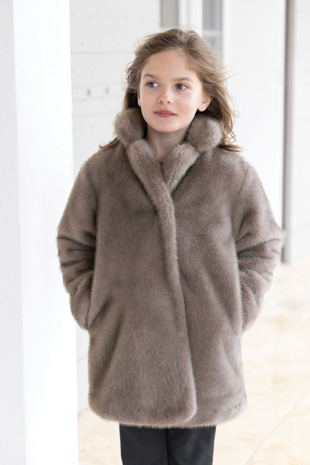 Manteau - Imitation fourrure taupe