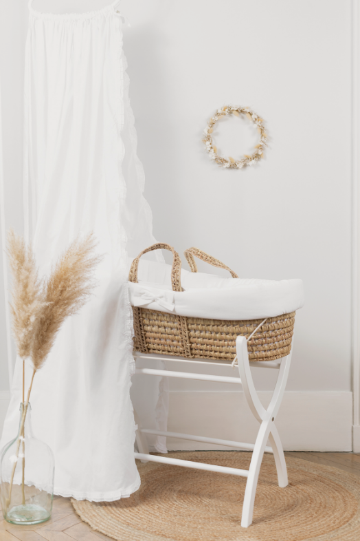 <p>Moses basket</p>